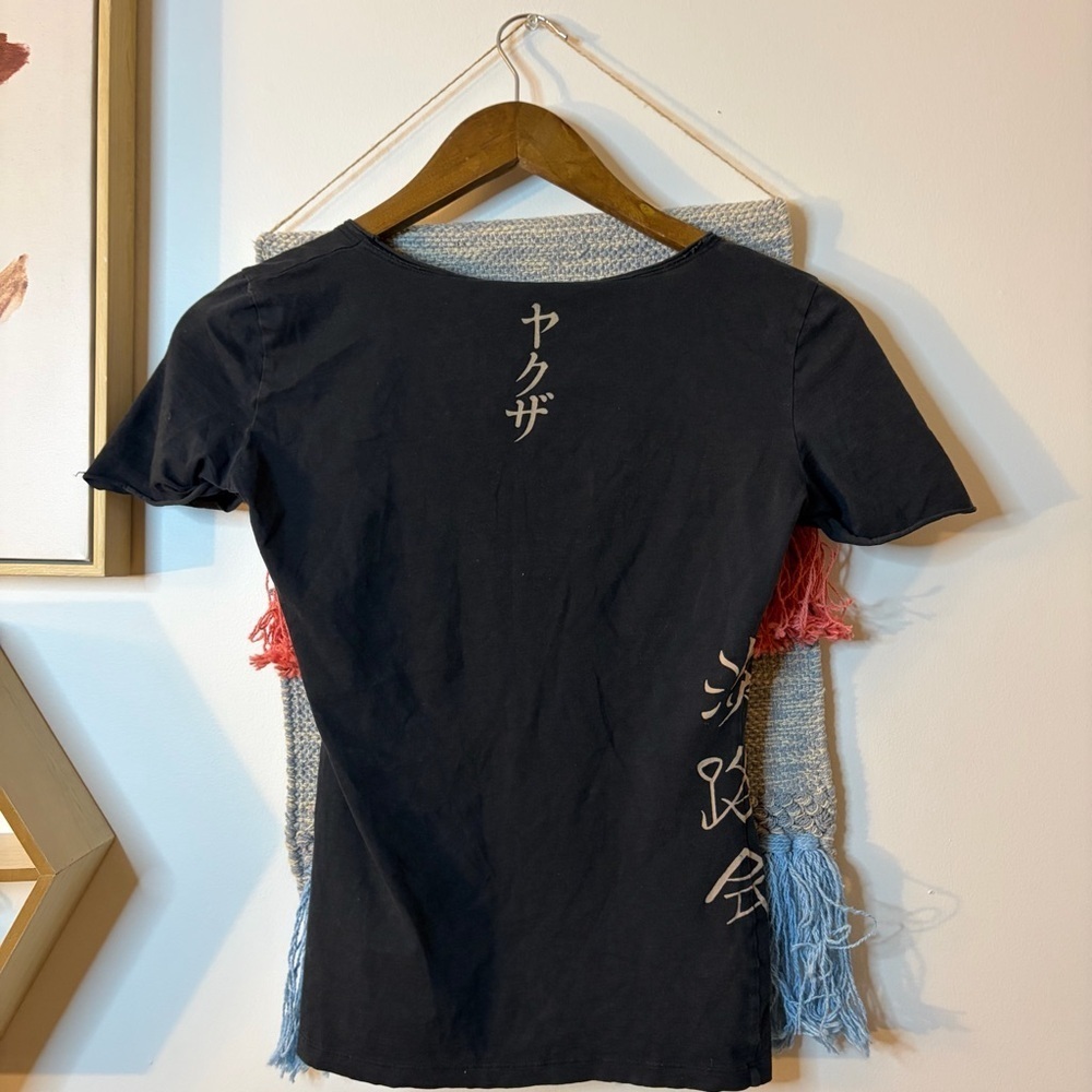 Ethnic Revolution Top Medium - Picture 2 of 3